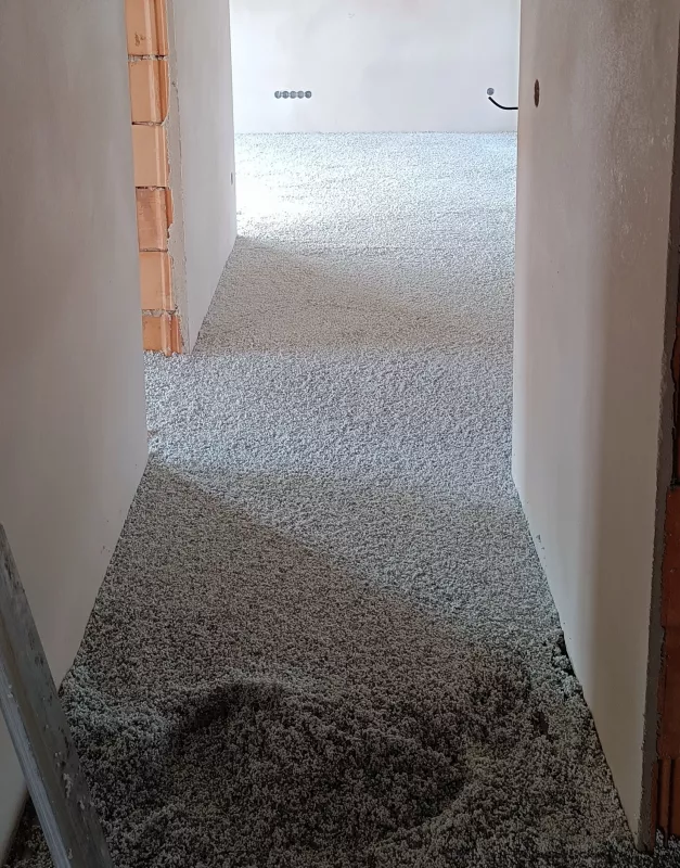Udržitelnost a budoucnost stavebních materiálů v oblasti podlah